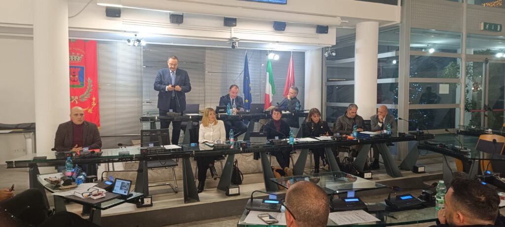 LAZIO ECONOMY - Fiumicino Cresce: Approvato il Bilancio 2025/2027