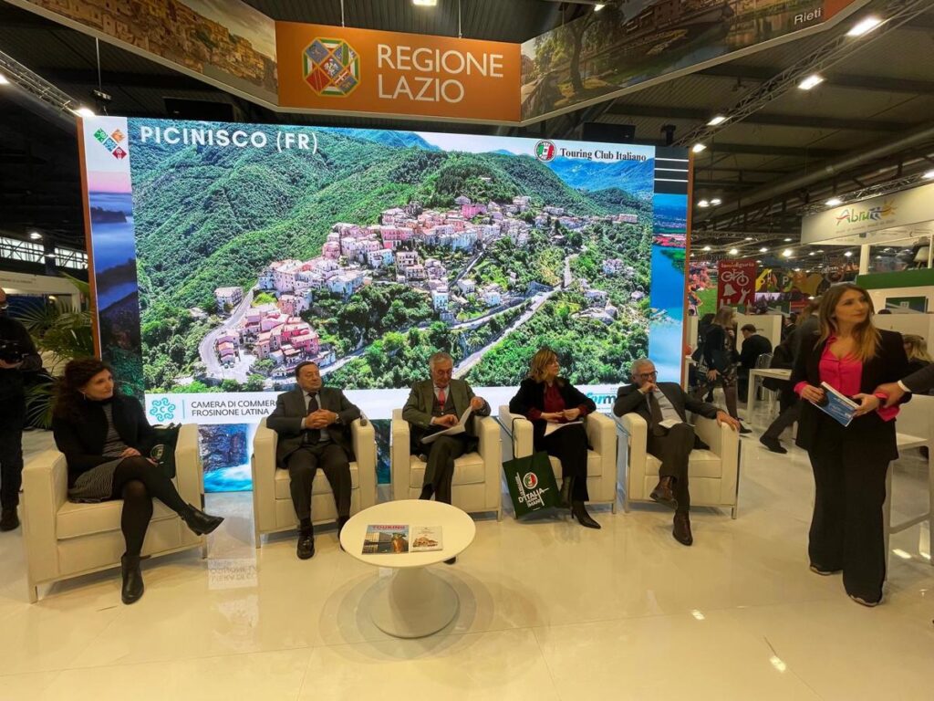 LAZIO ECONOMY -Bandiere Arancioni e Cammini e Percorsi